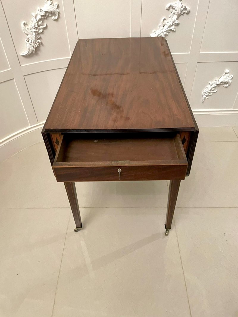 Antique George III Quality Mahogany Pembroke Table - Image 3